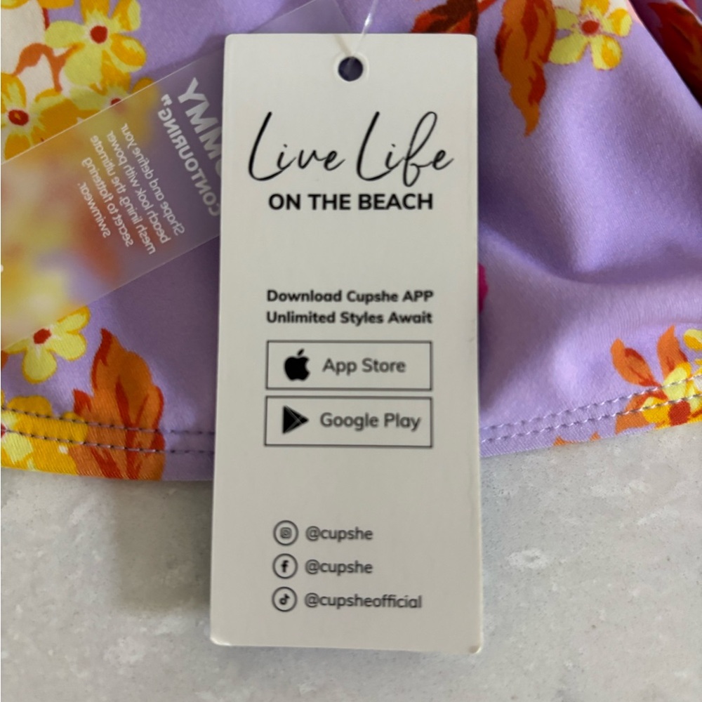 Cupshe Technicolor Tummy Control One-Piece Swimsuit - Picture 6 of 7